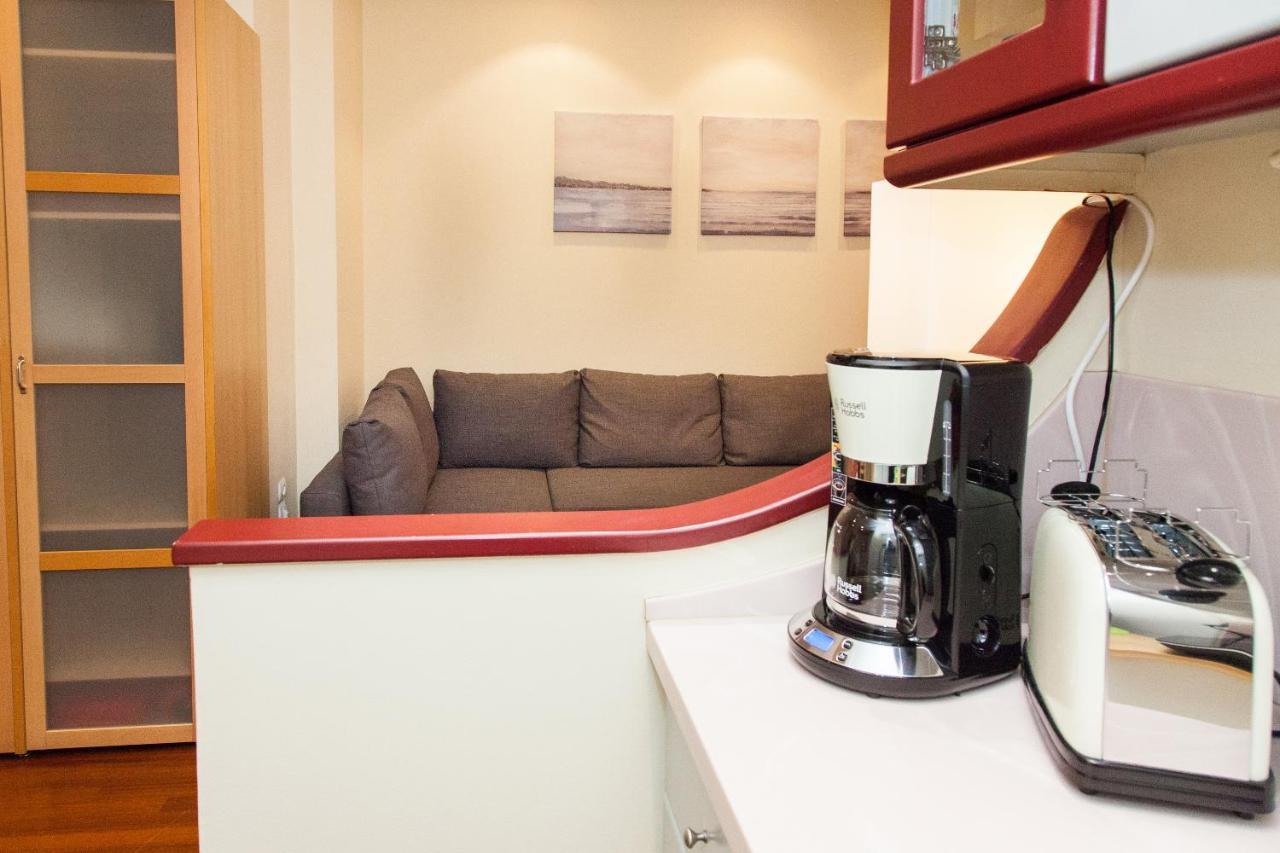 Centrally Located Studio In Athens! Apartment Екстериор снимка